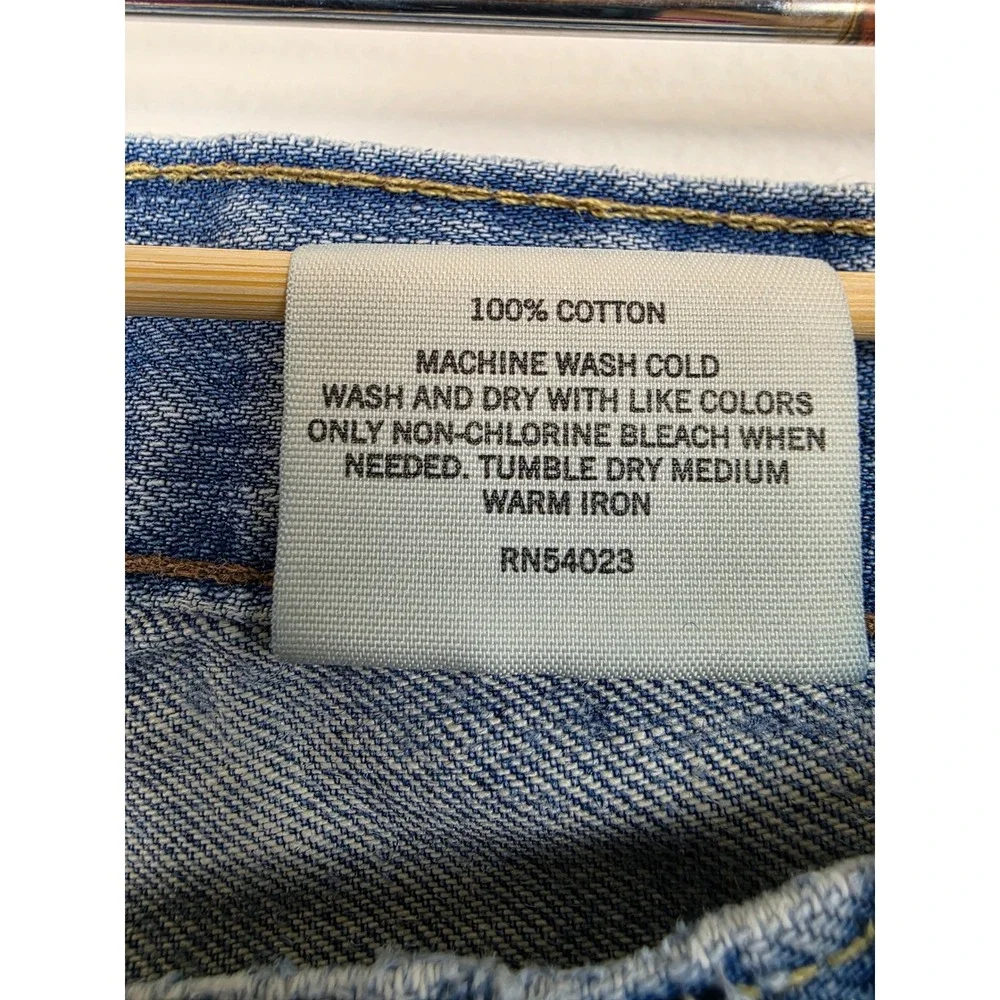 Banana Republic Jeans Mens 36x33 Tag 36x34 Blue Light Wash Straight Leg Distress